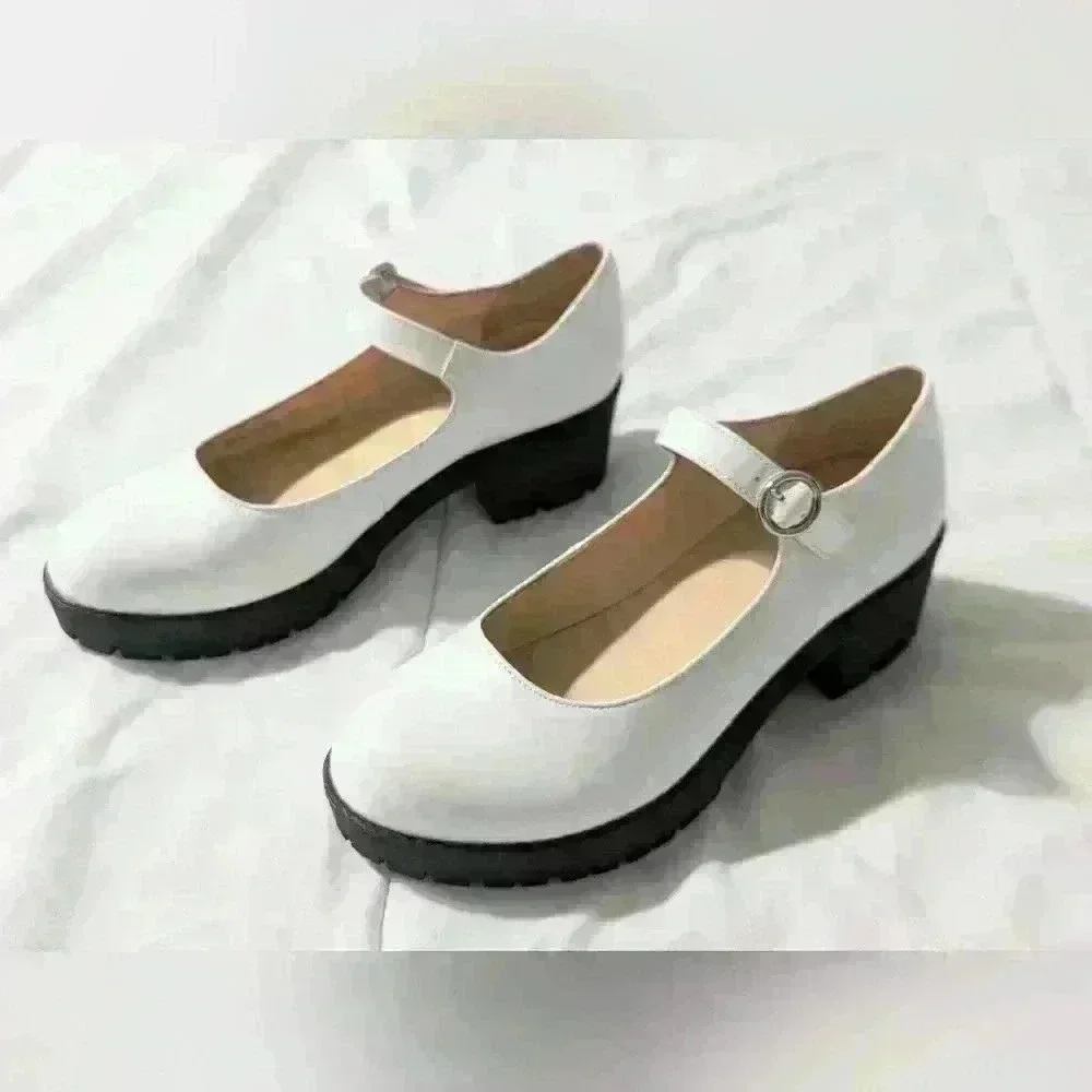 Urban‎ Outfitters White Daria Treaded Mary Jane Size 7